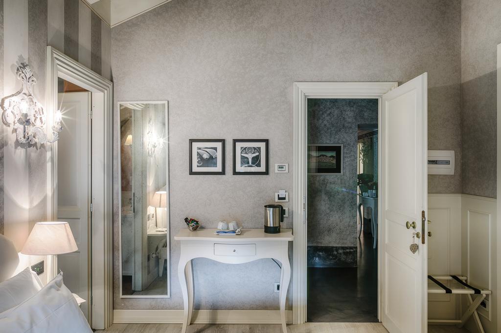 Relais Villa Vittoria Laglio Pokój zdjęcie